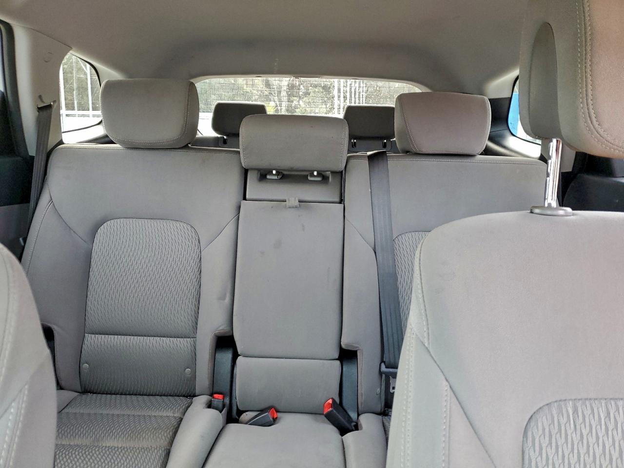 2018 Hyundai Santa Fe Se VIN: KM8SM4HF9JU258648 Lot: 94649705