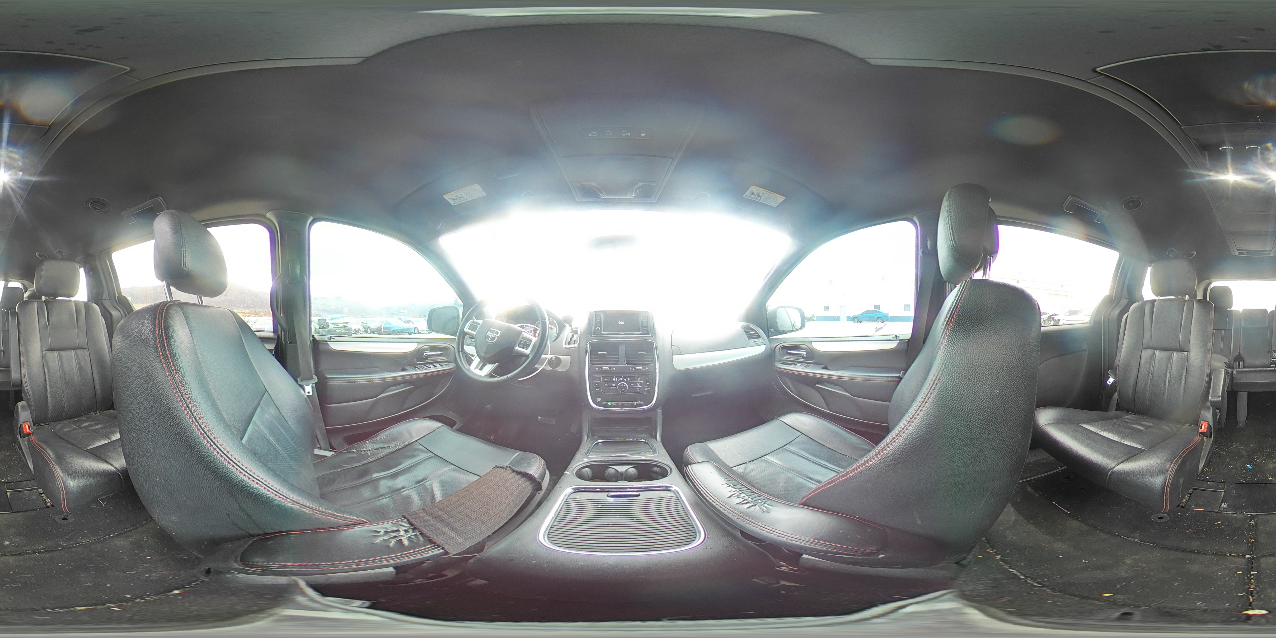 2016 Dodge Grand Caravan R/T VIN: 2C4RDGEG3GR201952 Lot: 91325695