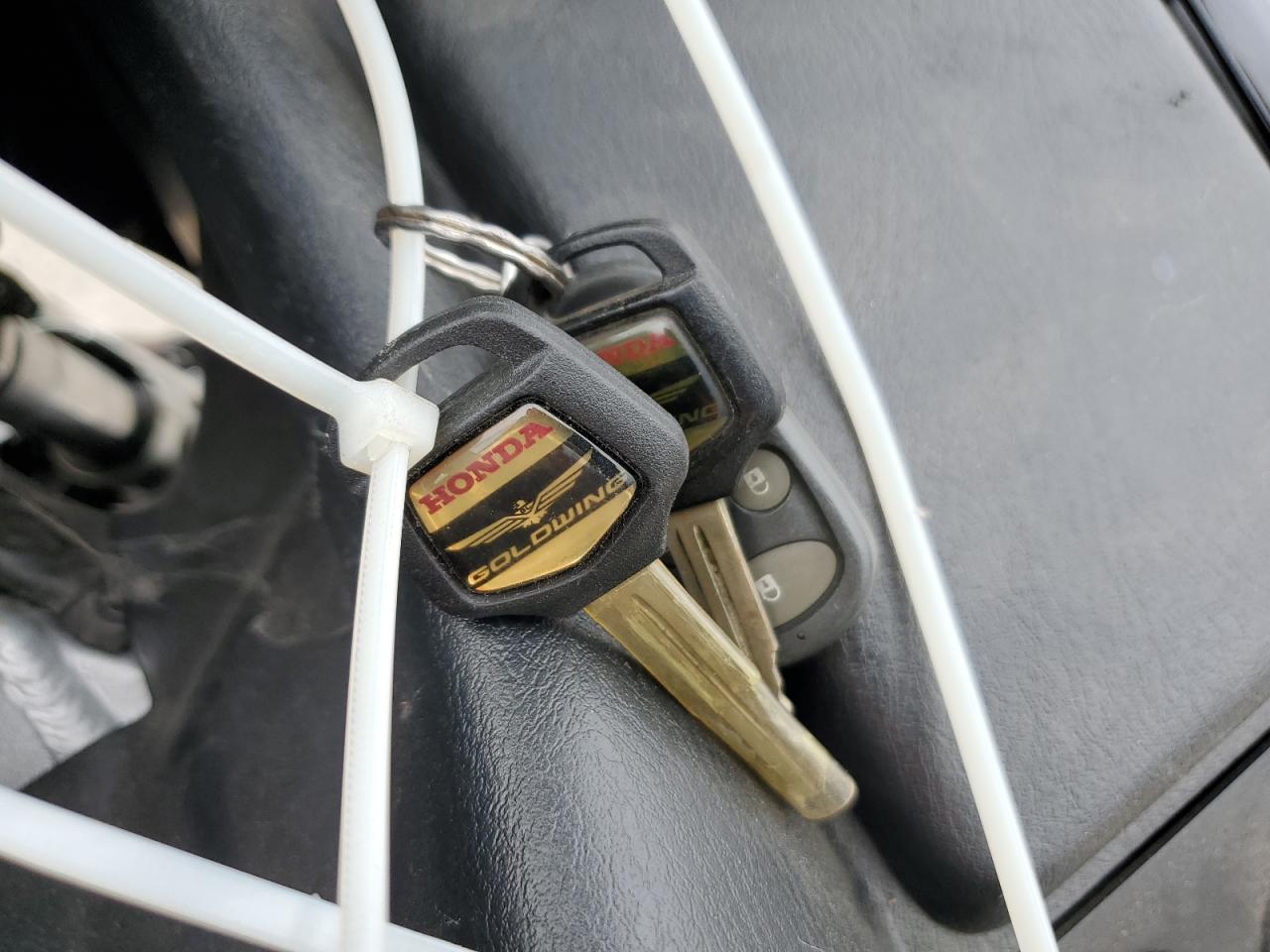 2008 Honda Gl1800 VIN: 1HFSC47LX8A700563 Lot: 87010295