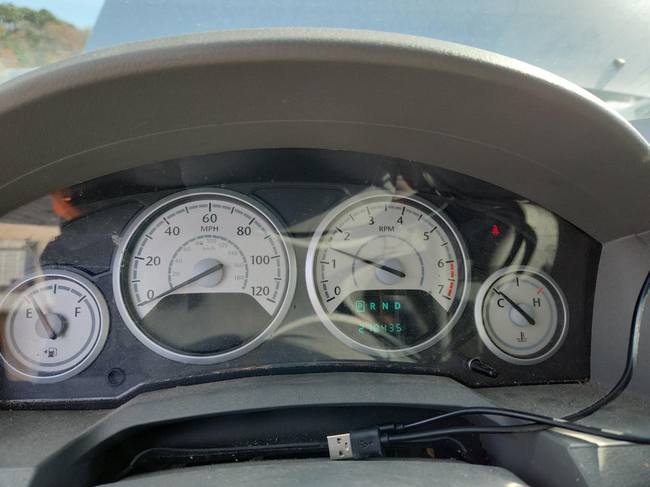 2008 Chrysler Town & Country Lx VIN: 2A8HR44H28R727571 Lot: 92675245