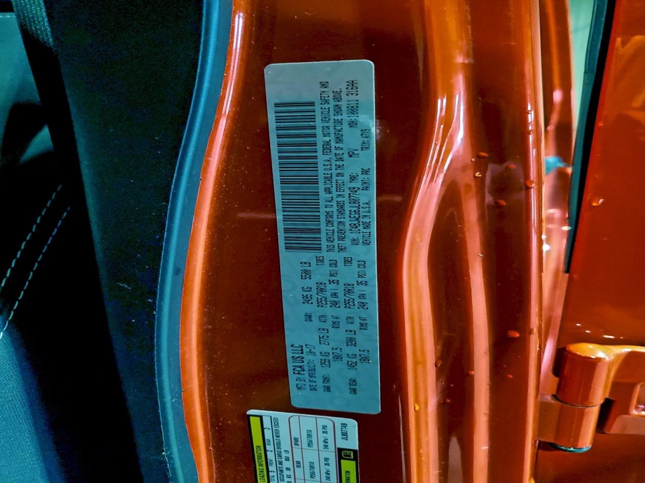 2018 Jeep Wrangler Unlimited Sahara VIN: 1C4BJWEG6JL807749 Lot: 94592085