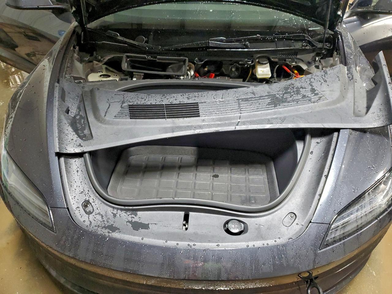 2025 Tesla Model 3 VIN: 5YJ3E1EB4SF961042 Lot: 94269955