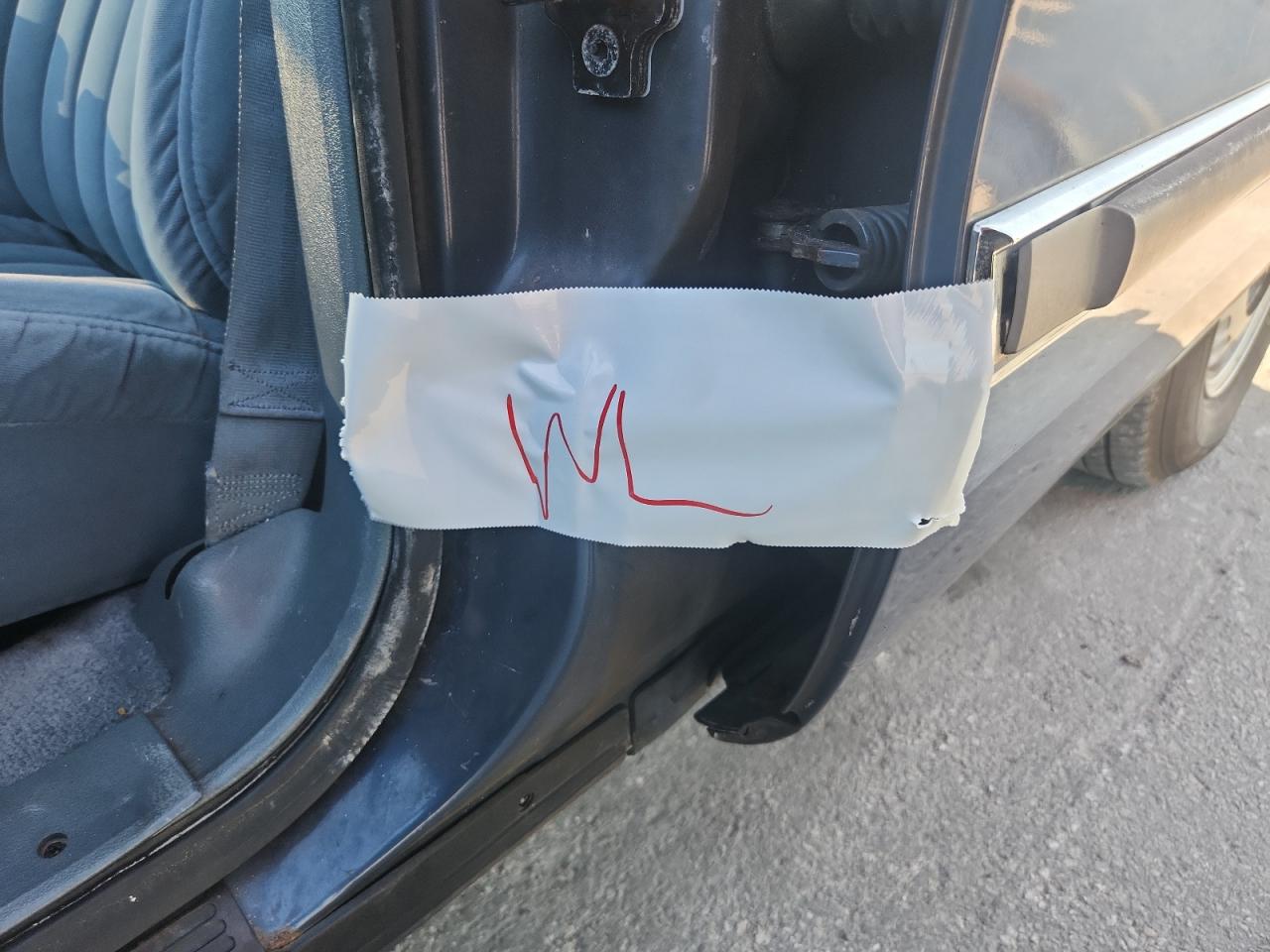 1995 Buick Roadmaster VIN: 1G4BN52P6SR400754 Lot: 92871085