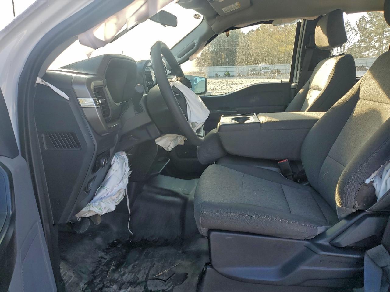 2024 Ford F150 Xl VIN: 1FTFX1L58RKF23075 Lot: 93939325