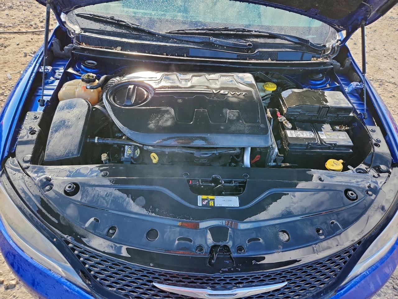 2015 Chrysler 200 S VIN: 1C3CCCDG5FN512172 Lot: 93343185