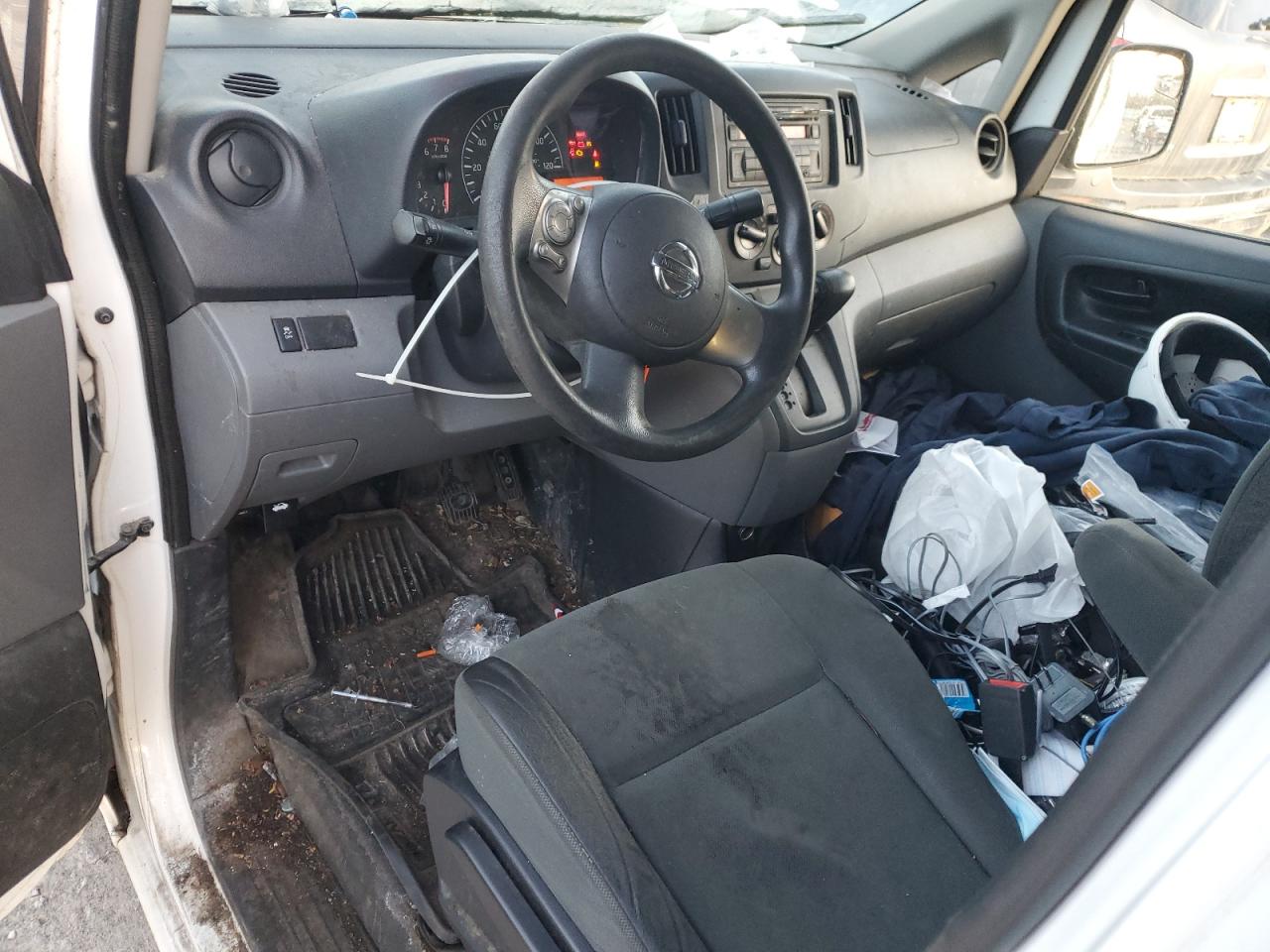 2015 Nissan Nv200 Utility / Service Van VIN: 3N6CM0KN7FK708836 Lot: 92984995