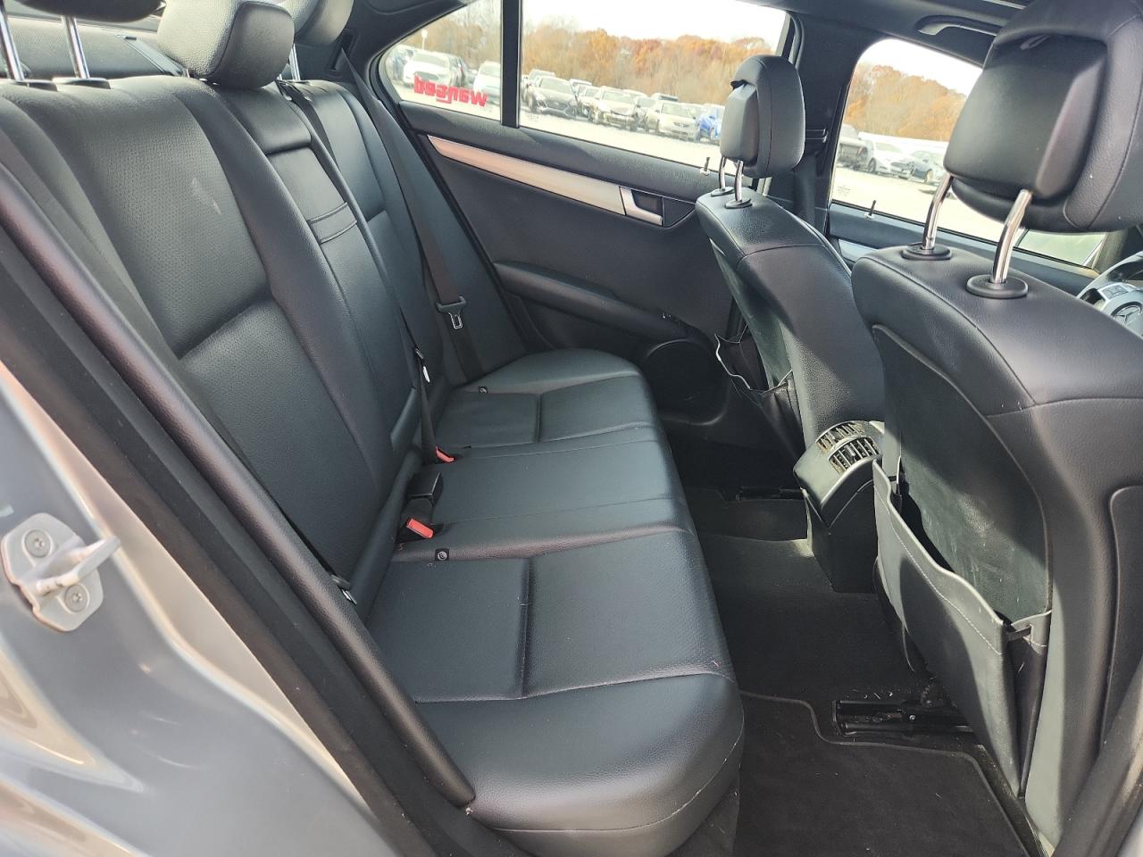 2014 Mercedes-Benz C 250 VIN: WDDGF4HB6ER302010 Lot: 93127665