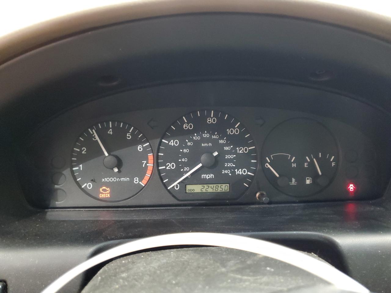 1998 Mazda 626 Dx VIN: 1YVGF22C0W5769197 Lot: 92430815