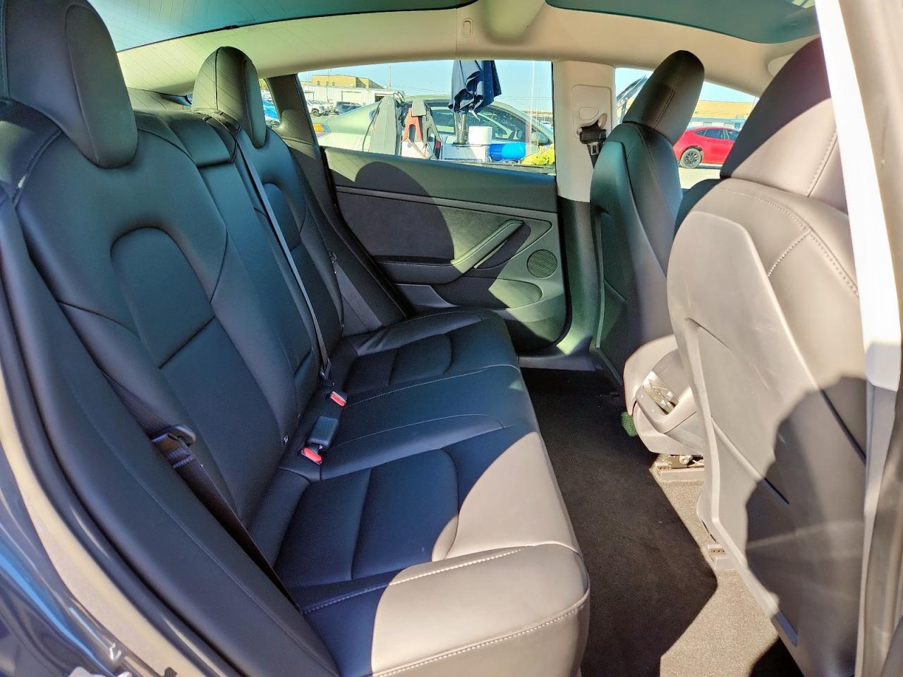 2023 Tesla Model 3 VIN: 5YJ3E1EA8PF659817 Lot: 91295655