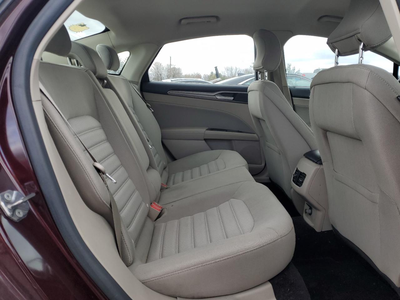 2017 Ford Fusion Se VIN: 3FA6P0H72HR390995 Lot: 93291775