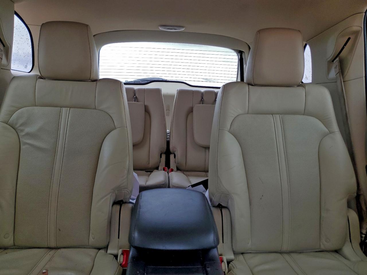 2013 Lincoln Mkt VIN: 2LMHJ5AT1DBL50246 Lot: 92748105