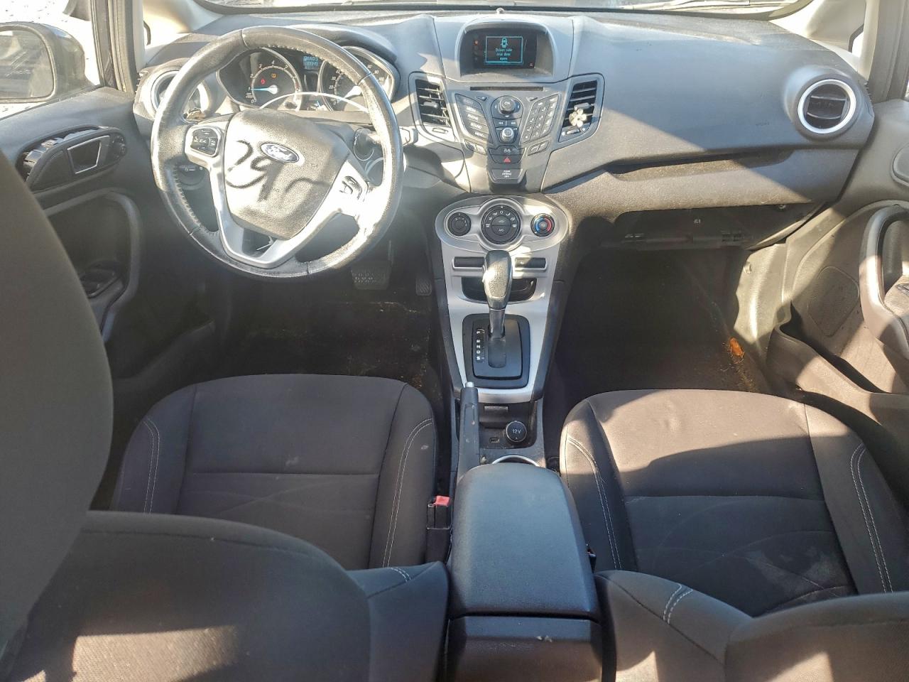 2015 Ford Fiesta Se VIN: 3FADP4BJ0FM139289 Lot: 93290135