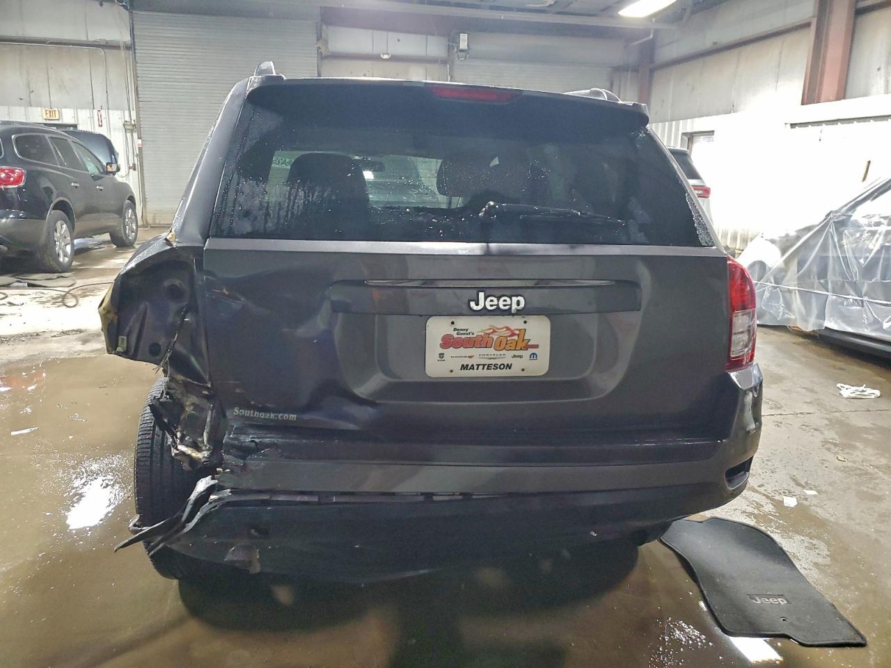 2015 Jeep Compass Sport VIN: 1C4NJCBB8FD118530 Lot: 94256425