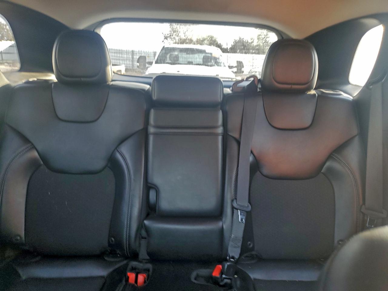 2019 Jeep Cherokee Latitude Plus VIN: 1C4PJLLB0KD348113 Lot: 94323165