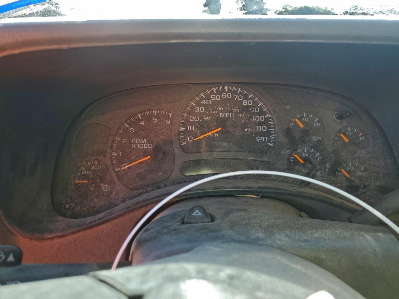 2003 GMC Yukon VIN: 1GKEC13Z23J284733 Lot: 93625715