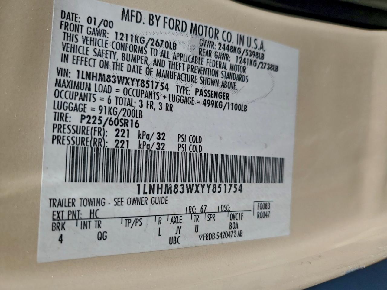 2000 Lincoln Town Car Cartier VIN: 1LNHM83WXYY851754 Lot: 91470955