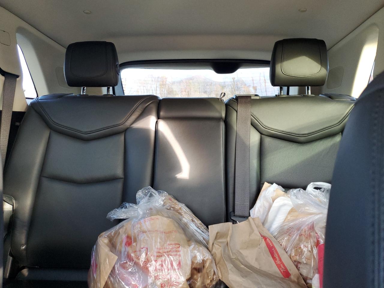 2018 Cadillac Xt5 Premium Luxury VIN: 1GYKNFRS7JZ188038 Lot: 92229695