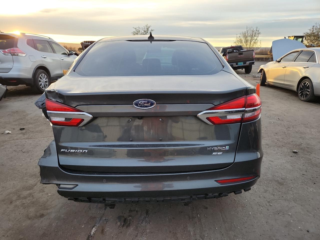 2019 Ford Fusion Se VIN: 3FA6P0LU2KR103725 Lot: 93480755