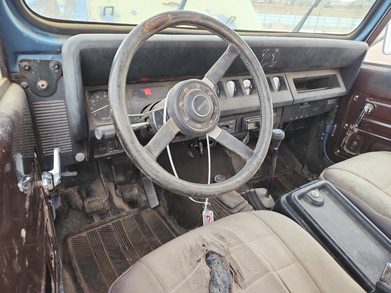 1987 Jeep Wrangler Laredo VIN: 2BCCV8143HB520719 Lot: 92108075