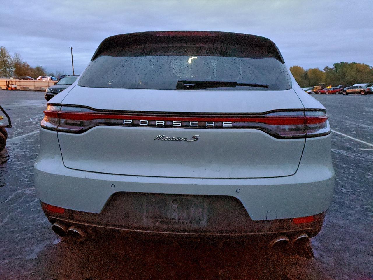 2020 Porsche Macan S VIN: WP1AB2A5XLLB32060 Lot: 93477835