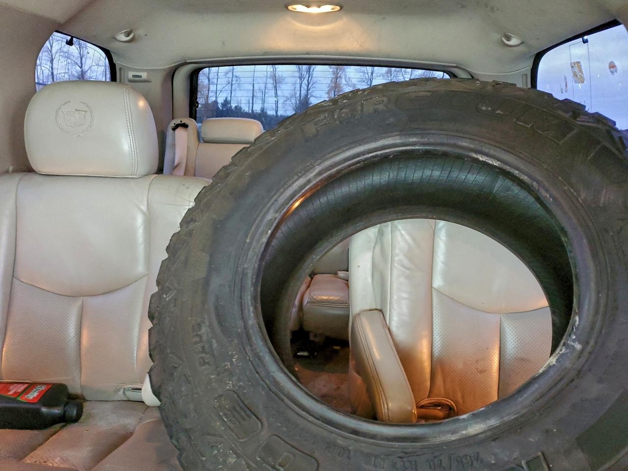 2003 Cadillac Escalade Luxury VIN: 1GYEK63N23R285501 Lot: 93771855