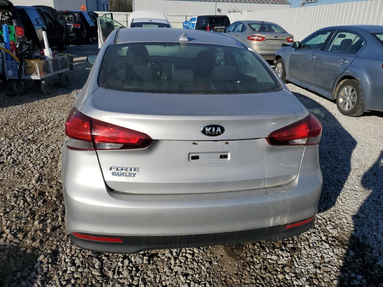 2018 Kia Forte Lx VIN: 3KPFL4A79JE268428 Lot: 91760115
