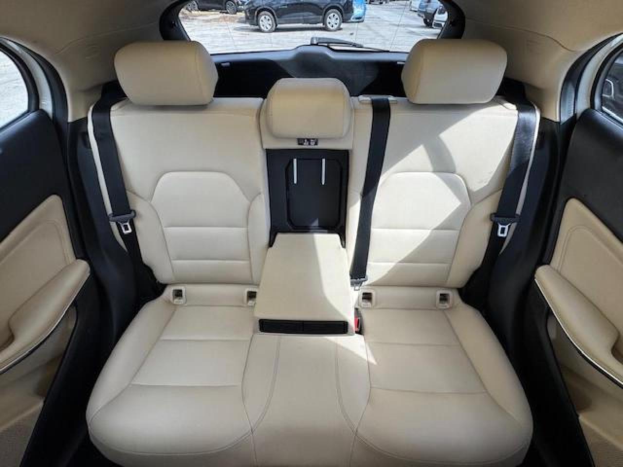 Фото: WDCTG4EB3KJ551881