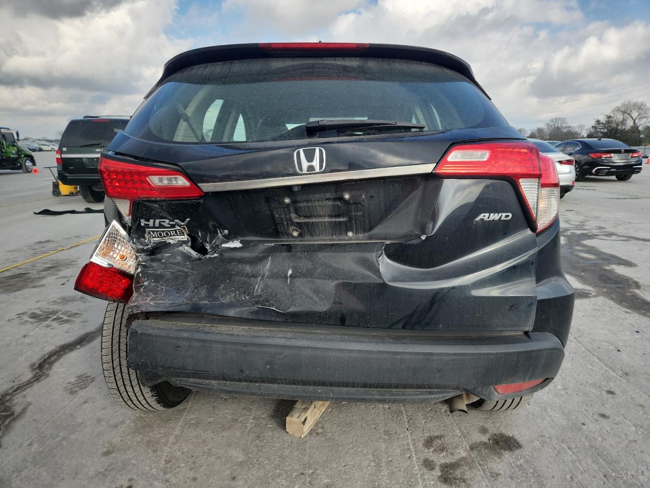 2021 Honda Hr-V Lx VIN: 3CZRU6H37MM743460 Lot: 93633115