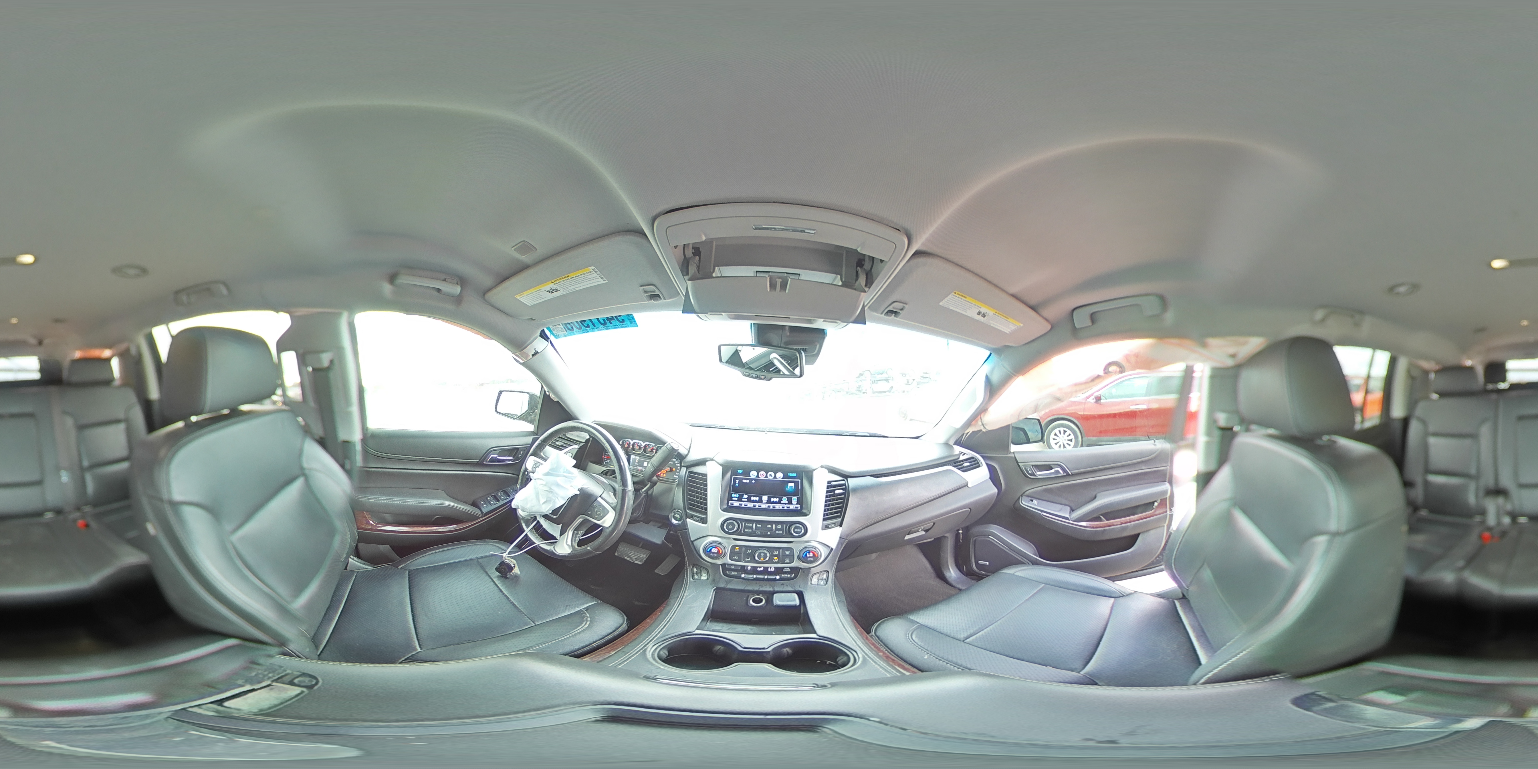 2018 GMC Yukon Xl C1500 Slt VIN: 1GKS1GKC3JR321053 Lot: 94319085