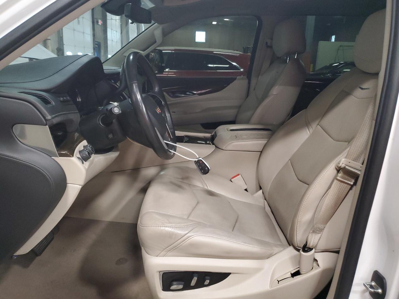 2020 Cadillac Escalade Esv Premium Luxury VIN: 1GYS4JKJ9LR207084 Lot: 92122455