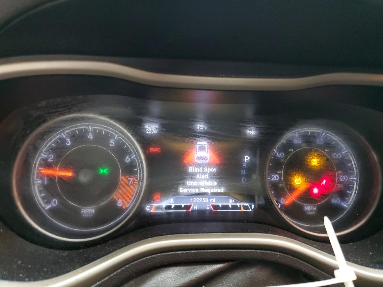 2015 Jeep Cherokee Trailhawk VIN: 1C4PJMBS9FW751024 Lot: 92435125