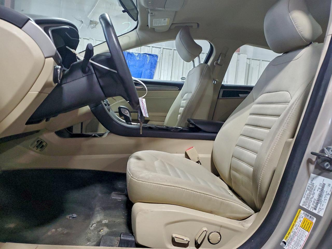 2015 Ford Fusion Se Hybrid VIN: 3FA6P0LU4FR274255 Lot: 94730355