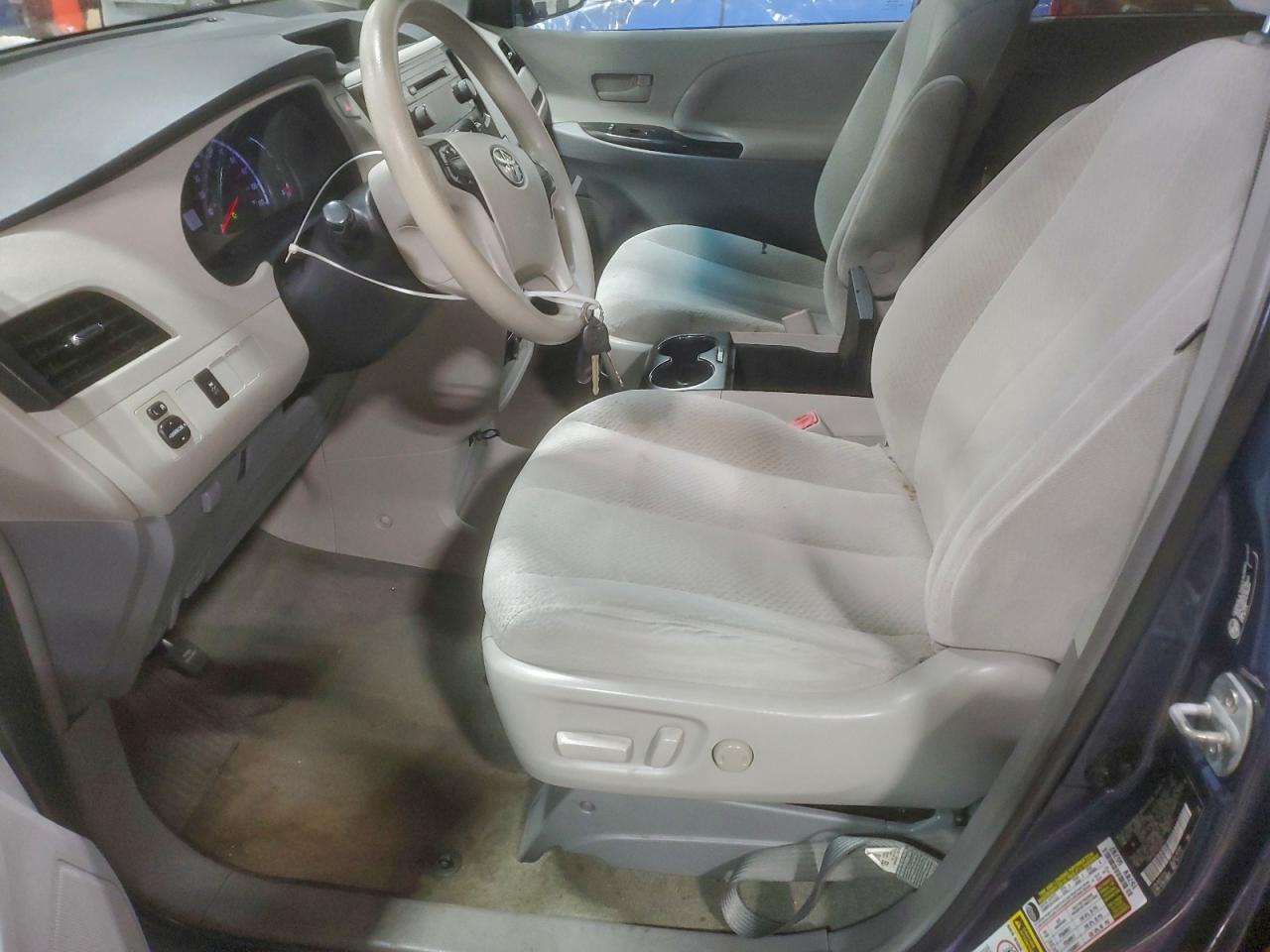 2013 Toyota Sienna Le VIN: 5TDKK3DC9DS367622 Lot: 94057195