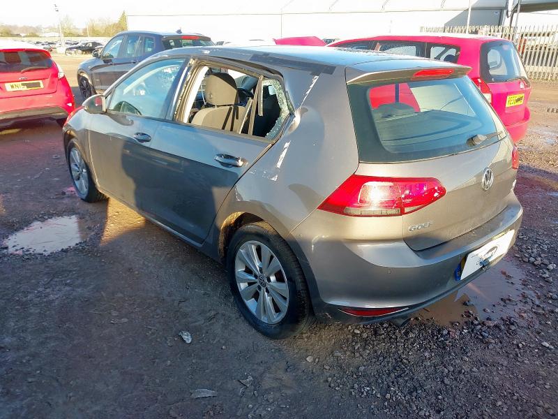 2013 VOLKSWAGEN GOLF SE