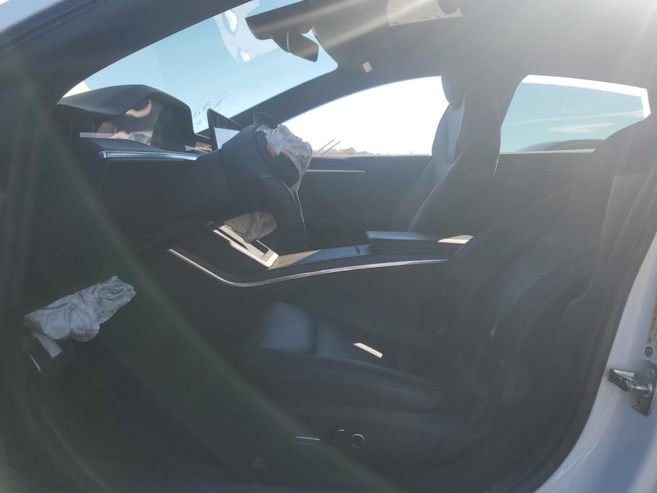 2022 Tesla Model S VIN: 5YJSA1E55NF493781 Lot: 90579395