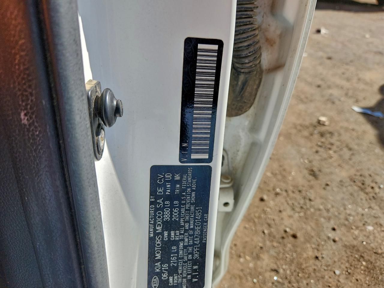 2017 Kia Forte Lx VIN: 3KPFL4A78HE014851 Lot: 93510325