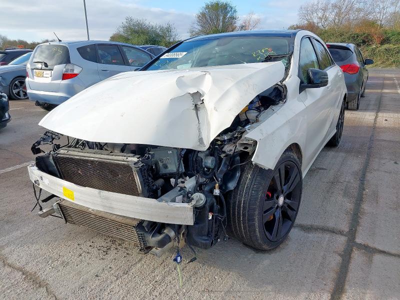 2015 MERCEDES-BENZ A200 BLUEEFFICIENCY SPORT  for sale at Copart SANDWICH