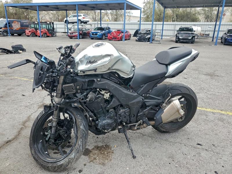 2018 KAWASAKI ZX1000 W  