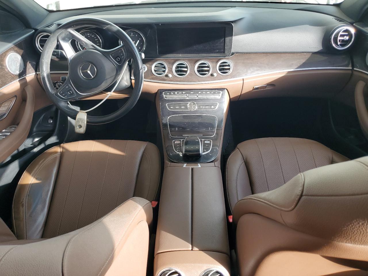 2018 Mercedes-Benz E 300 VIN: WDDZF4JB1JA441666 Lot: 90931775