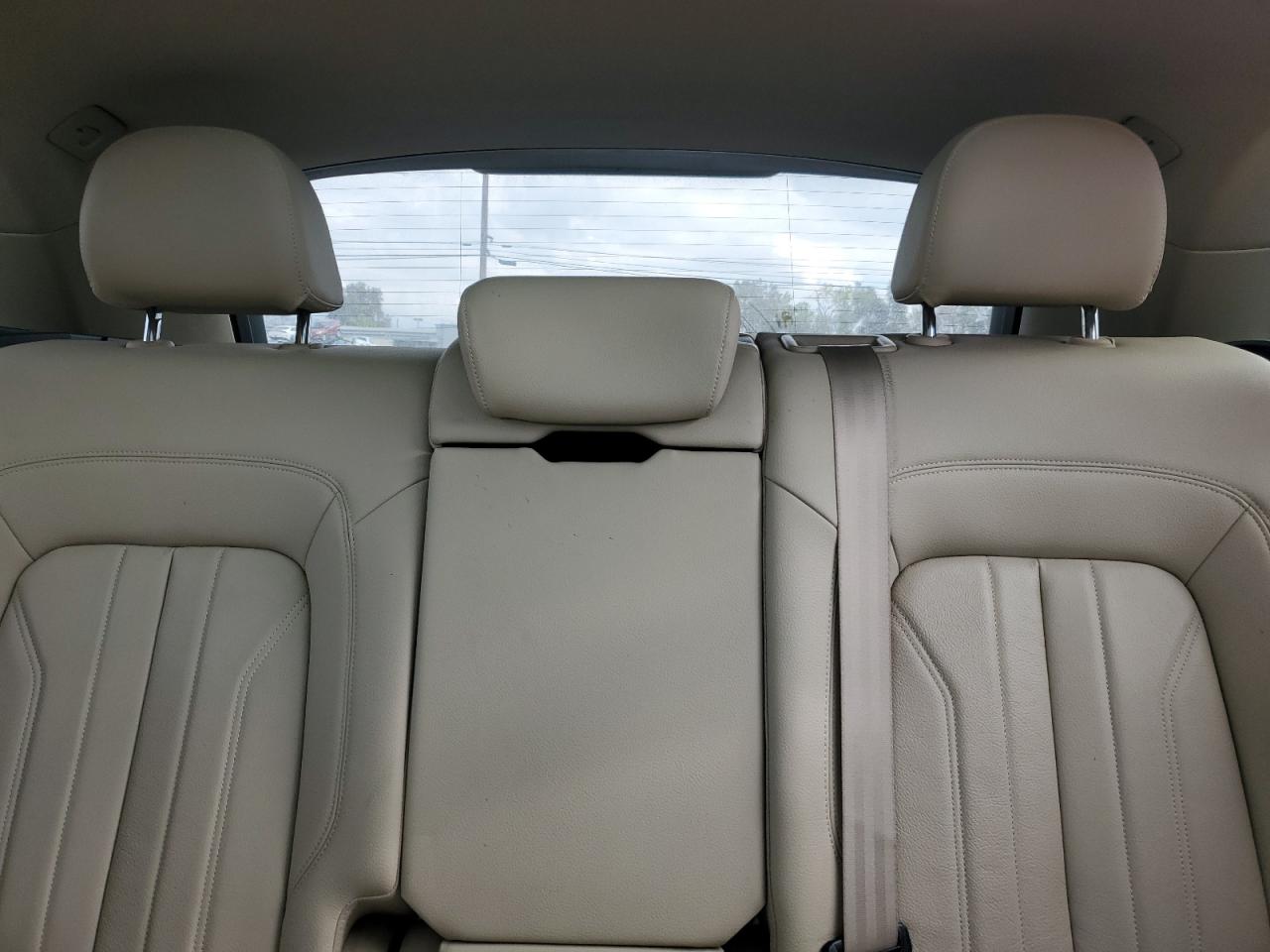 2018 Audi Q5 Premium VIN: WA1ANAFY7J2044215 Lot: 93751765