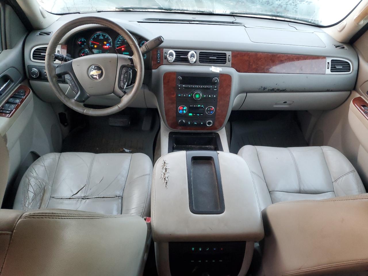 2011 Chevrolet Tahoe C1500 Lt VIN: 1GNSCBE07BR275519 Lot: 93618525