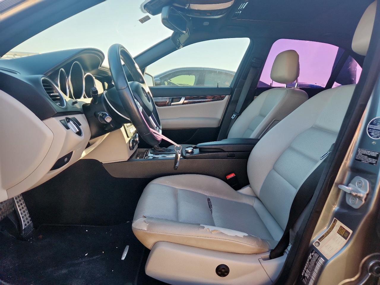 2012 Mercedes-Benz C 250 VIN: WDDGF4HB2CA629001 Lot: 91467295