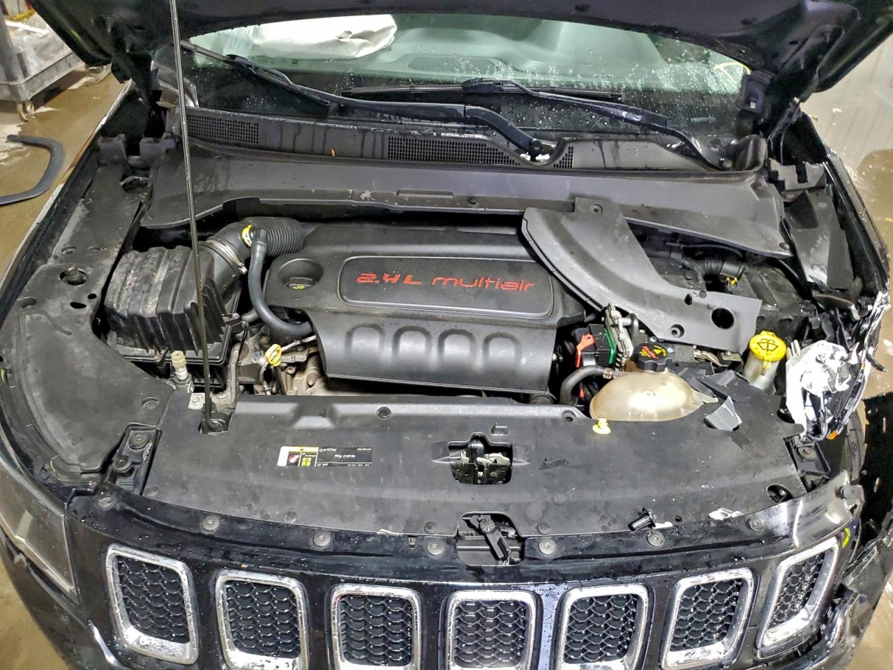 2018 Jeep Compass Sport VIN: 3C4NJCAB4JT489351 Lot: 94305045