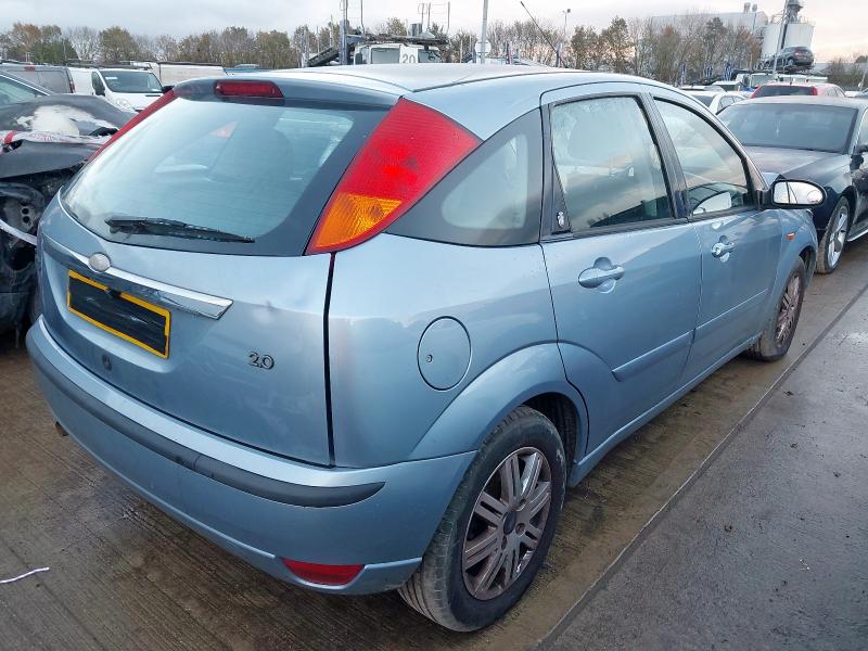 2004 FORD FOCUS 2.0 GHIA 5DR AUTO
