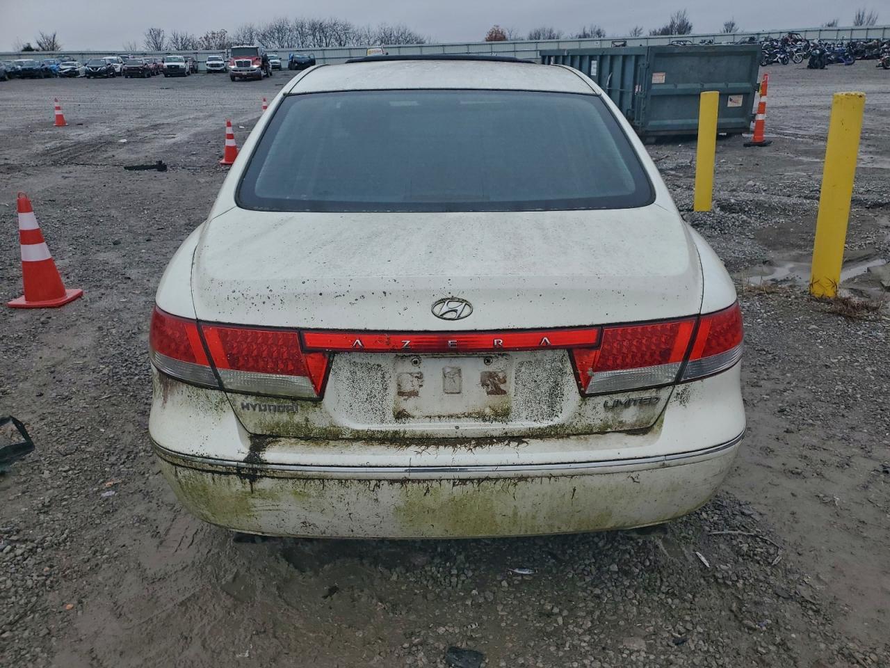 2006 Hyundai Azera Se VIN: KMHFC46F16A132445 Lot: 93841705