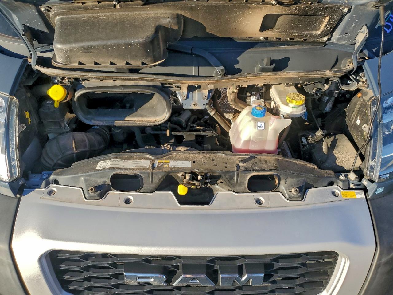 2021 Ram Promaster Delivery Van VIN: 3C6MRVJG9ME586184 Lot: 90462595