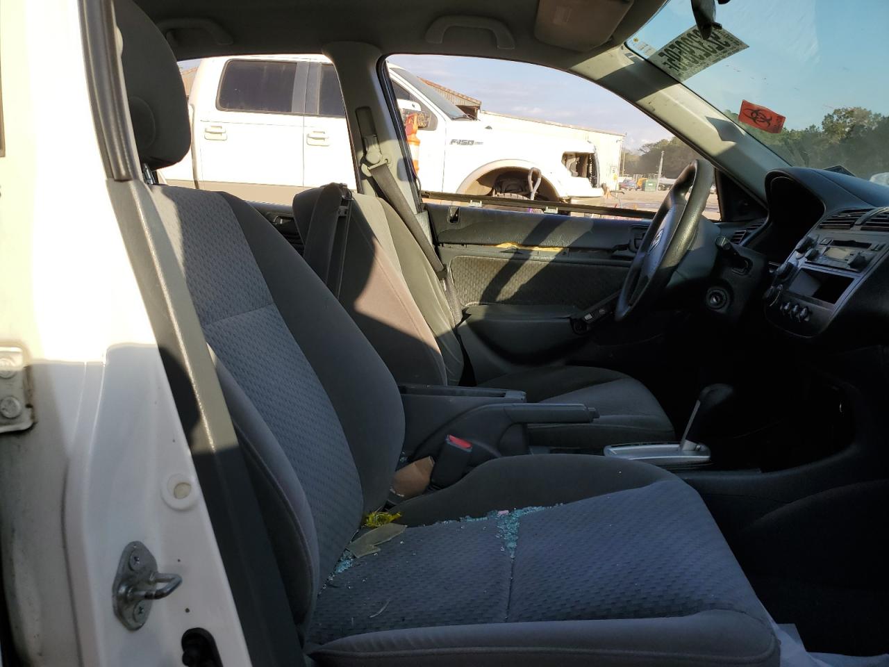 2004 Honda Civic Dx Vp VIN: 2HGES163X4H536156 Lot: 92329595