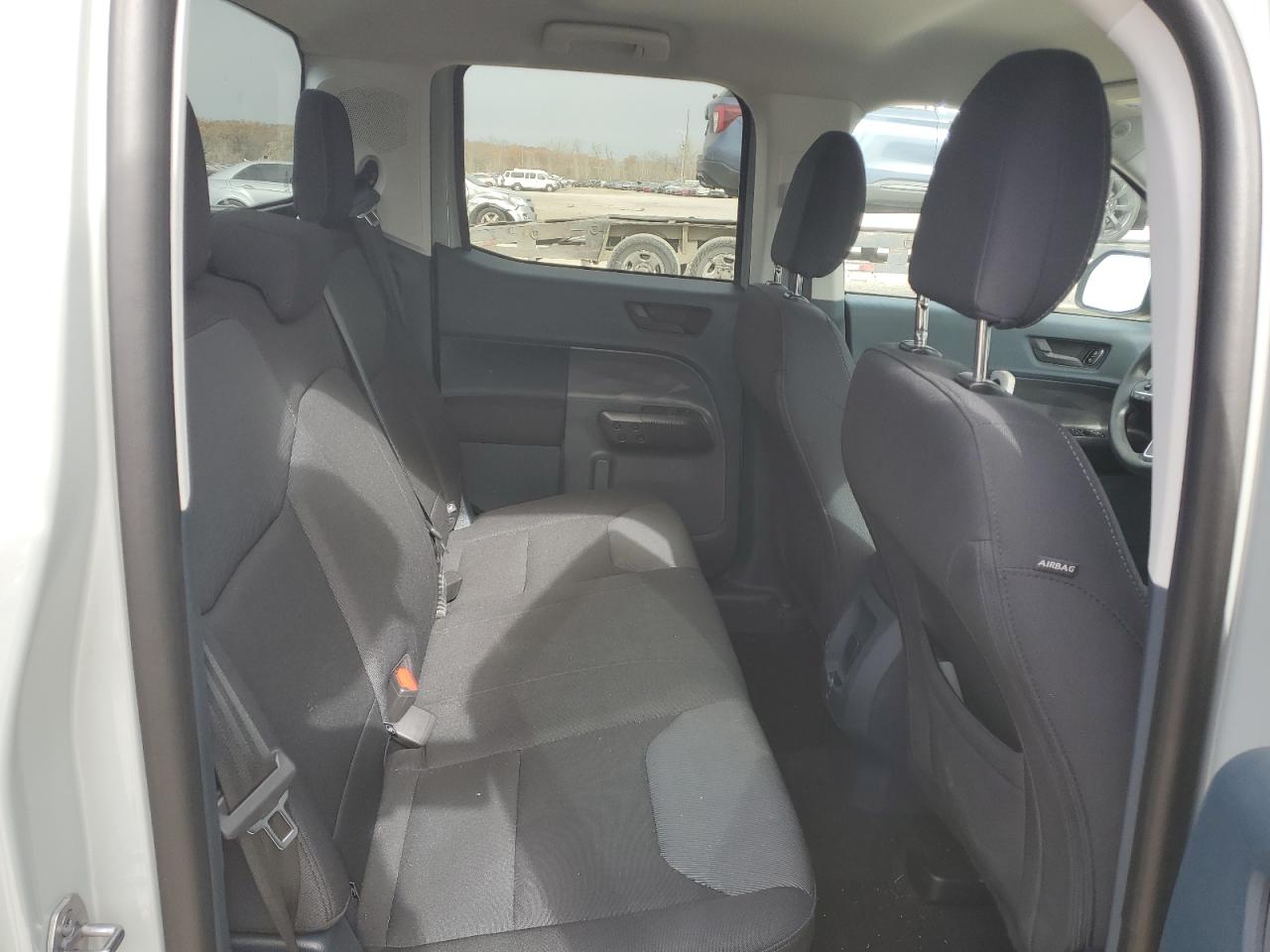 2023 Ford Maverick Xl VIN: 3FTTW8E33PRA42833 Lot: 92684605