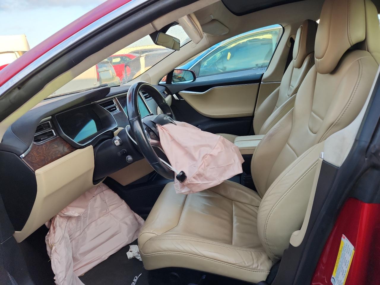 2017 Tesla Model S VIN: 5YJSA1E2XHF194717 Lot: 82676165