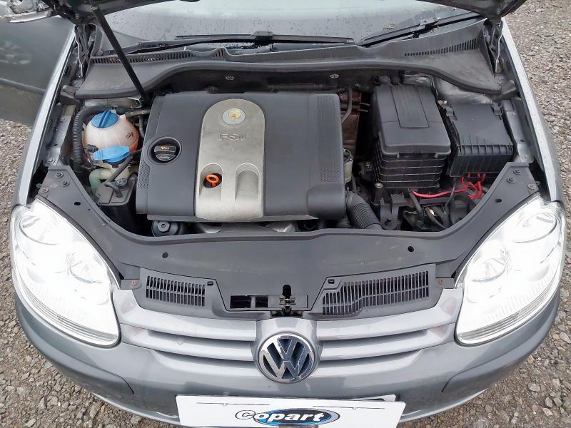 2006 VOLKSWAGEN GOLF 1.6 SE FSI 5DR AUTO